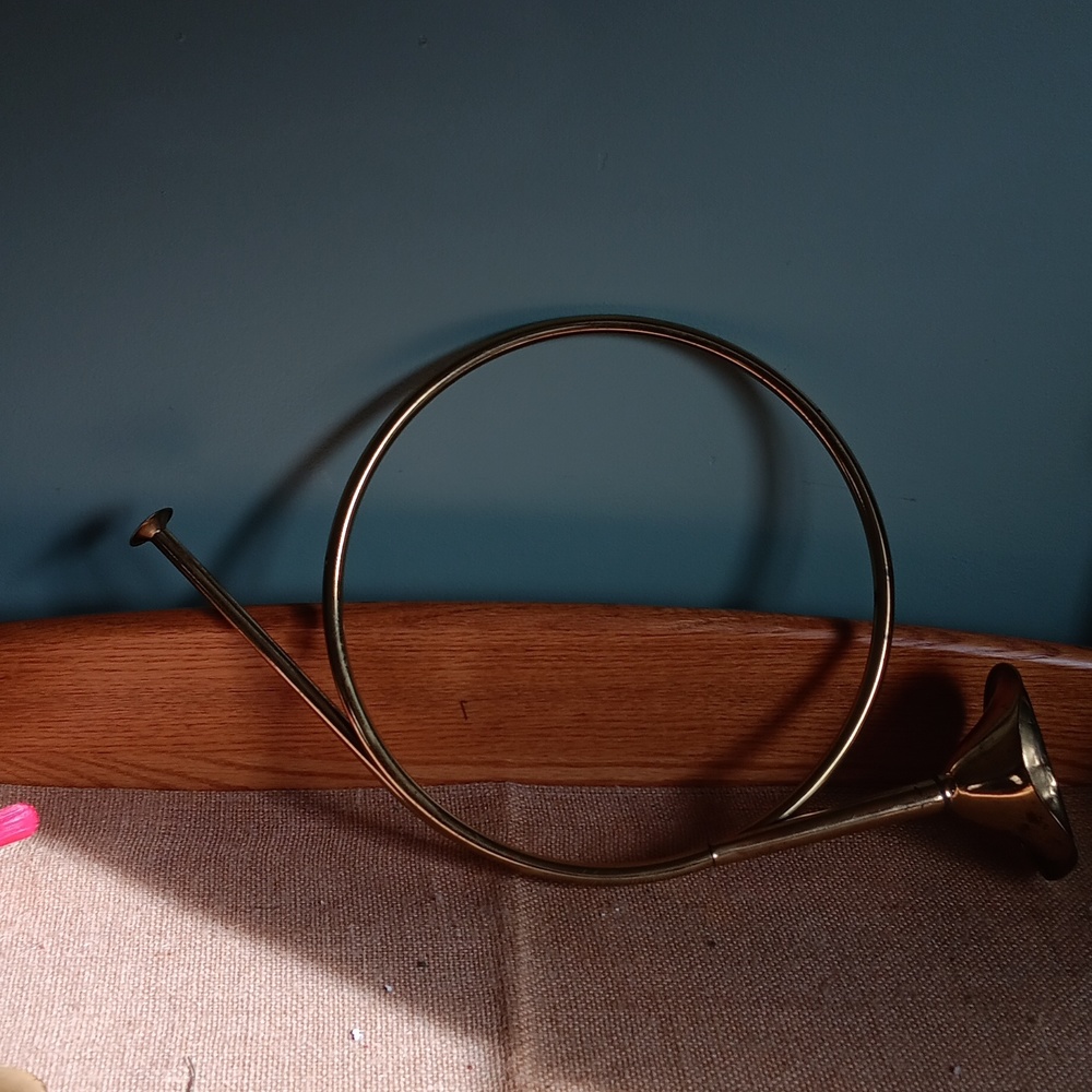 Brass Holiday Horn⁰